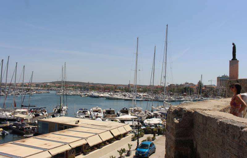 Hafen Alghero, Sardinien