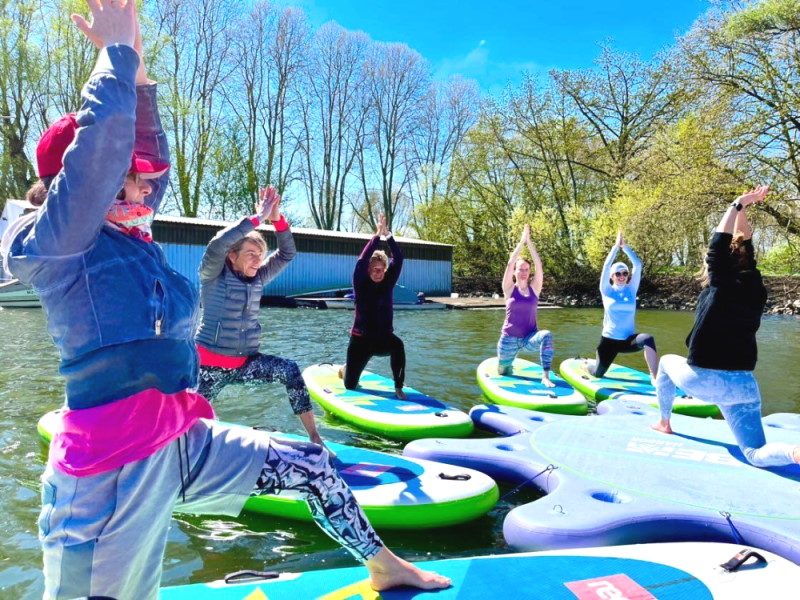 Rhein SUP Wiesbaden, Schiersteinerhafen, Yoga SUP, Standup Paddling