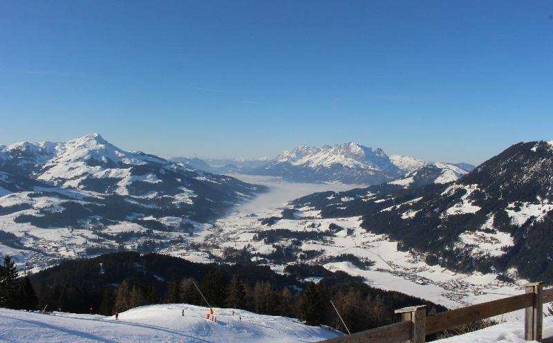 Pillerseetal vom Jakobskreuz aus gesehen bei Schnee