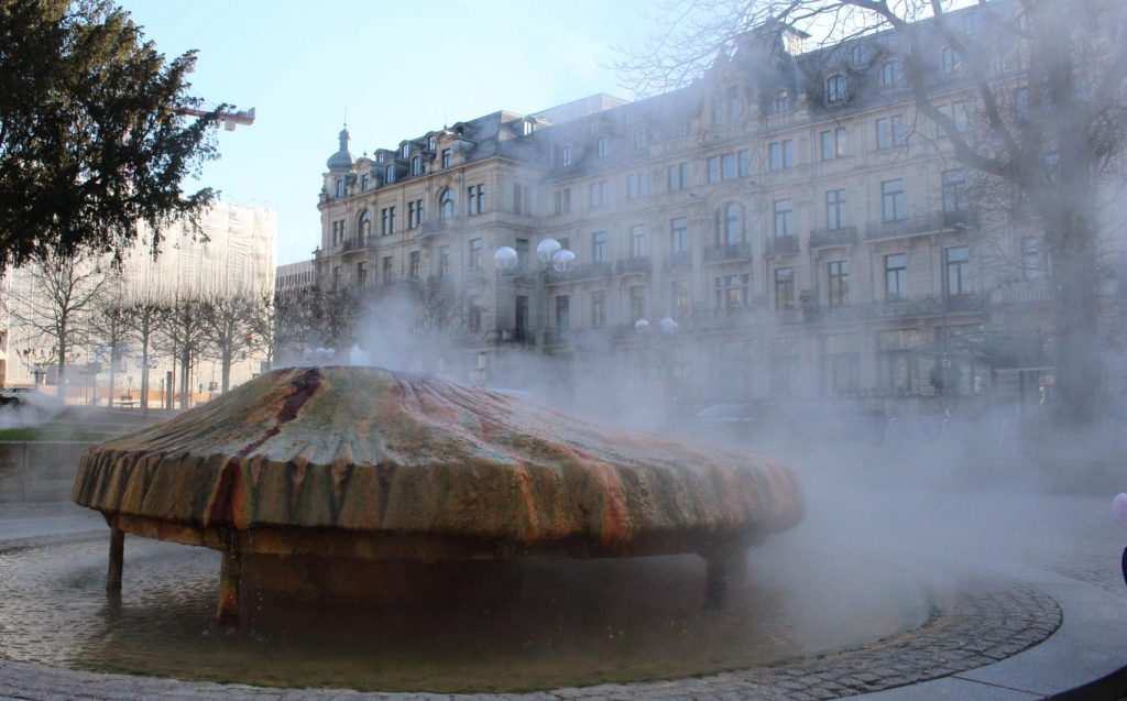 Kochbrunnen am Kranzplatz Wiesbaden