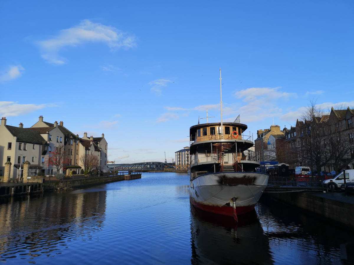 Leith Harbour bei Edinburgh