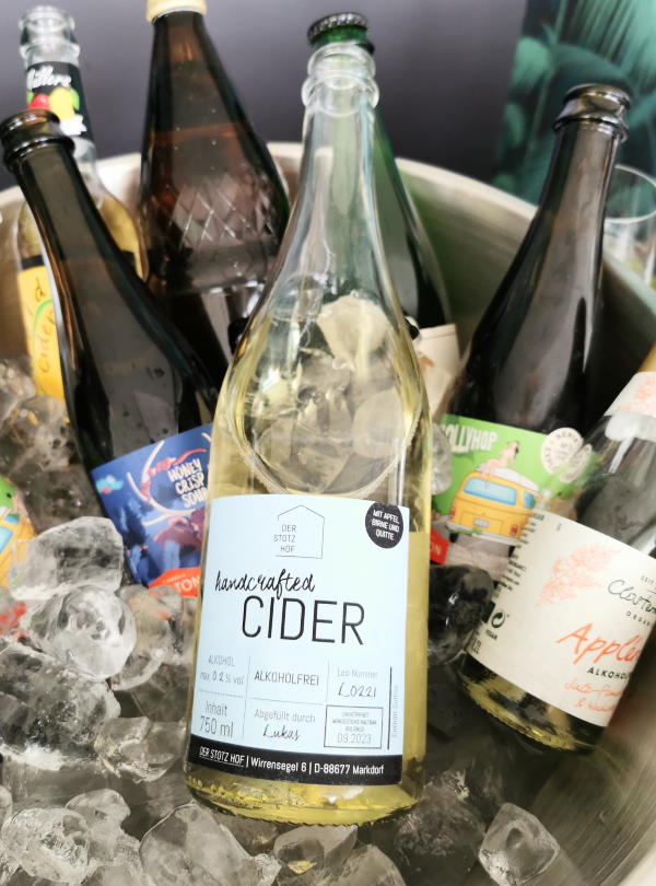 Cider; Cidre; Sider; Apfelwein